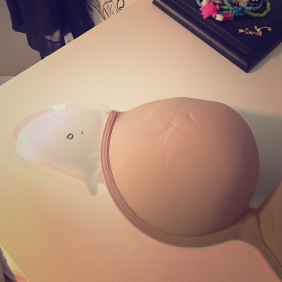 Backless nude bra