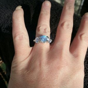 Never worn gp high quality cubic zirconia ring