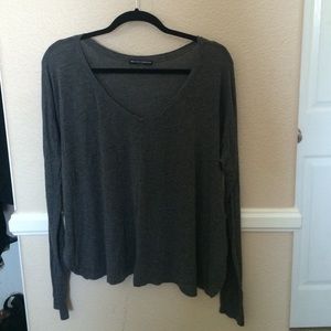 Brandy Melville grey top