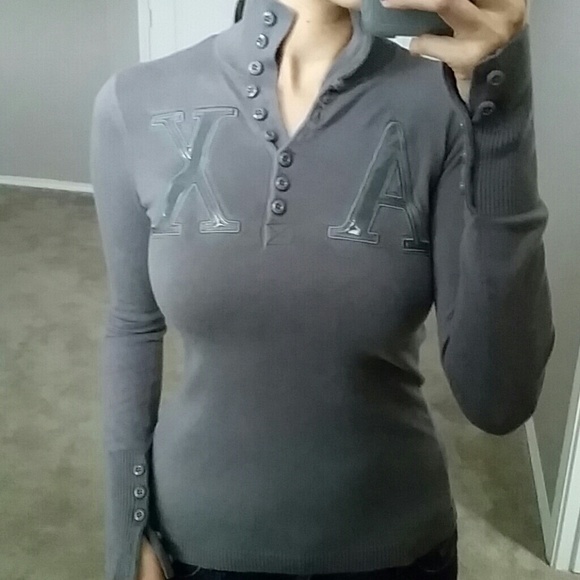 ❌❌SOLD❌❌ Gray Armani sweater xs