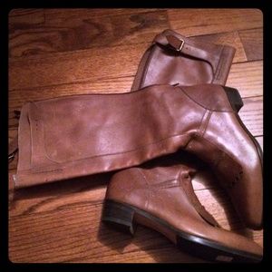 Sale - lovely brown leather Manolo Blahnik boots