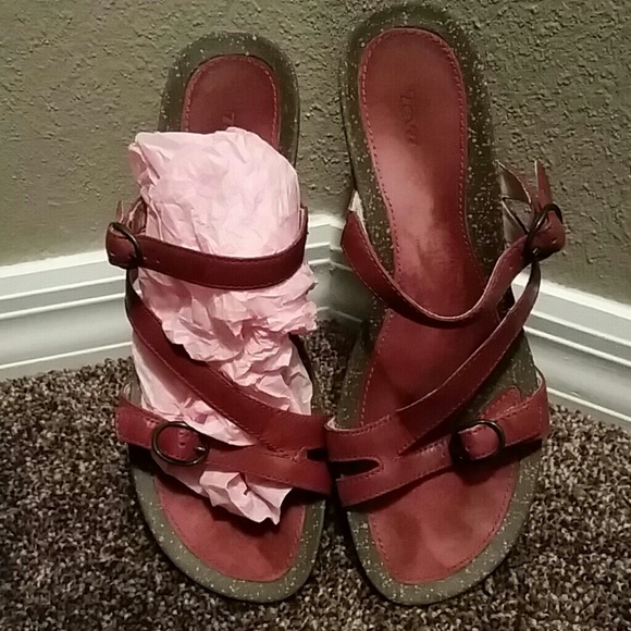 Teva cork red wine leather sandal