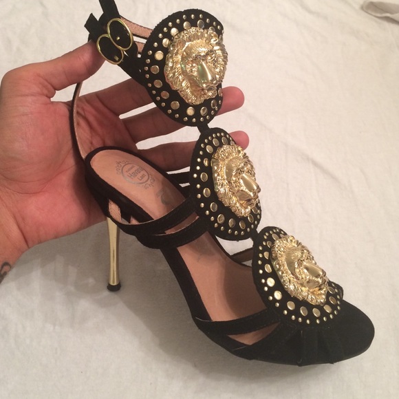 Jeffrey Campbell Heels - Picture 2 of 4
