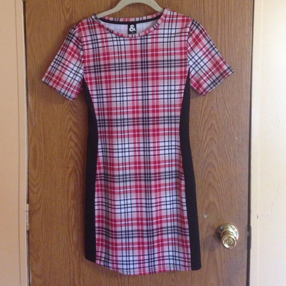 🔴 SALE 🔴 Cute Plaid Mini-Dress - Picture 1 of 1