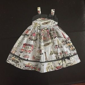 Beautiful little girls party dress 🎀 size 2T