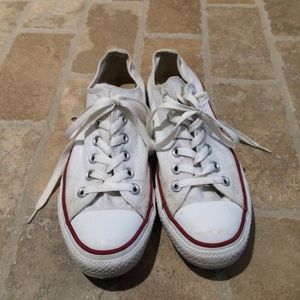 White size 8 all star converse