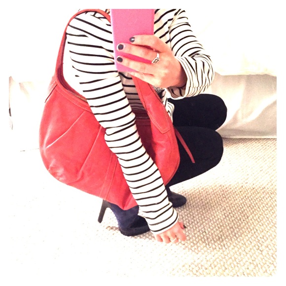 Coach //  Leather Purse // Almost New