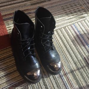 Cap toe black combat boots