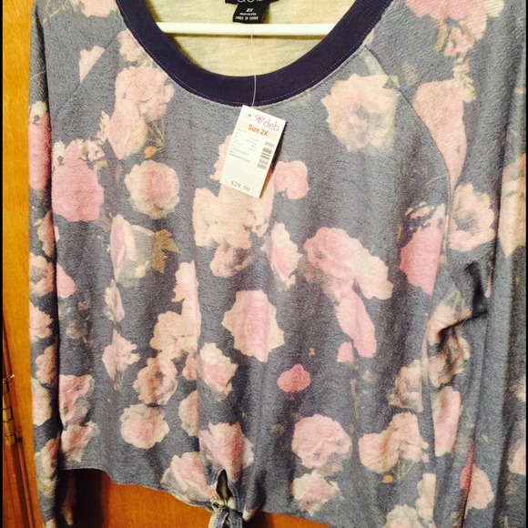 Faded purple floral shirt - Picture 2 of 3