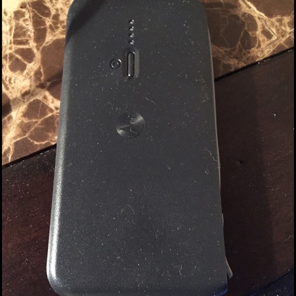 Portable on the go cell phone charger - Picture 1 of 3