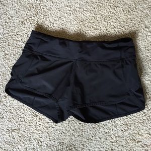 On HOLD💕💖Black lulu Lemon running shorts size 4