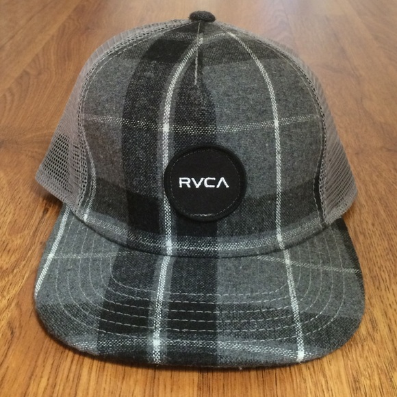 RVCA trucker hat SnapBack