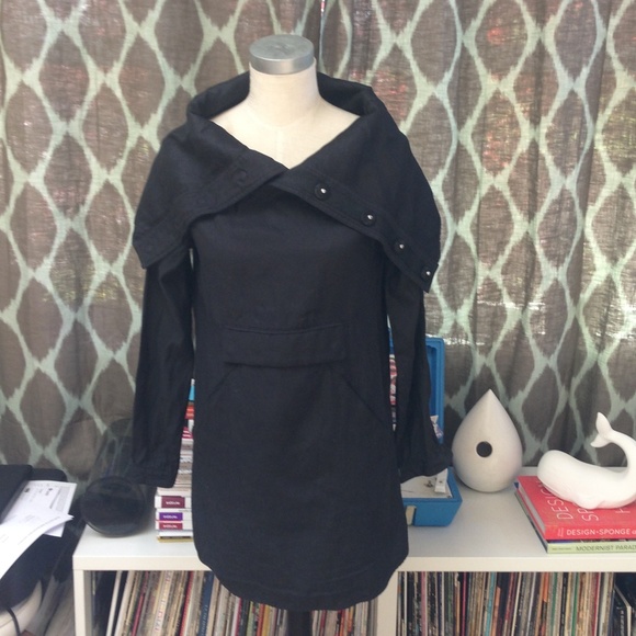 WESC Tunic Dress Modern Front pocket -convertible