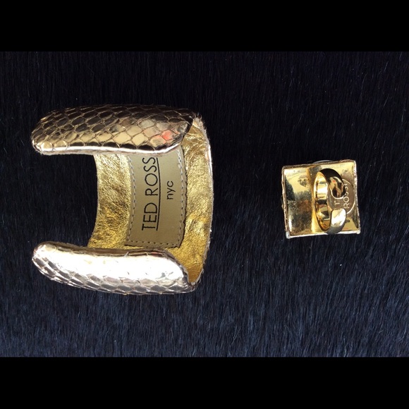 TED ROSSI- Python and Swarovski Bangle and Ring - Picture 4 of 5