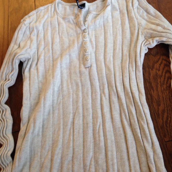 GAP long sleeved shirt cream small - Picture 2 of 2