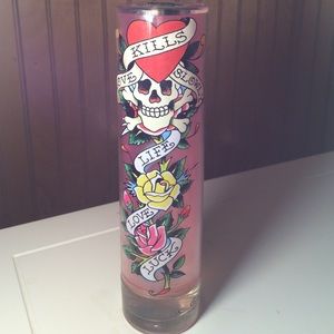 Ed hardy signature perfume