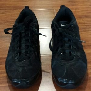 Nike Black Studio Shoes Size 6 1/2