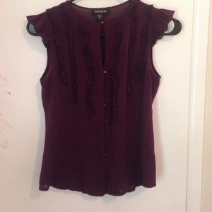 Key hole button up blouse.