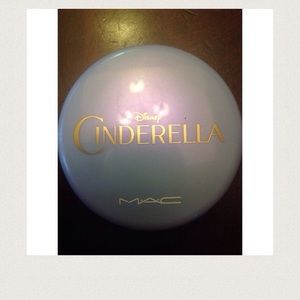 🌾🌾USED CINDERELLA BEAUTY POWDER🌾🌾