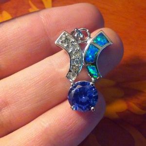 FIRE OPAL PENDANT