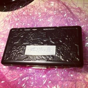 Kat von D saint palette