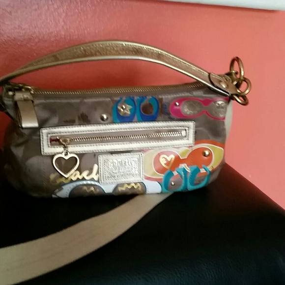 Handbag coach