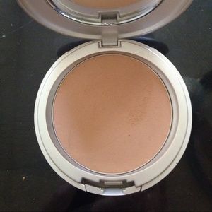 Cover fx powder
