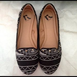 Report Footwear Tribal Print Loafers