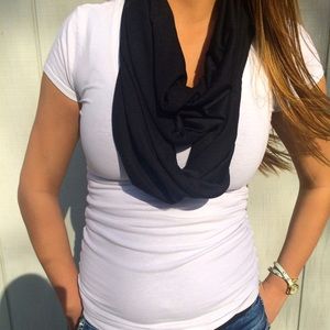 🚫SOLD🚫 Infinity Scarf