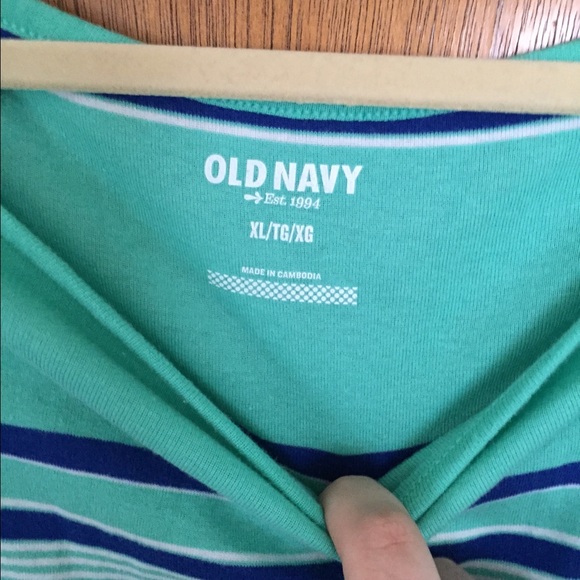 Teal, blue, and white long sleeved Old Navy XL top - Picture 2 of 3
