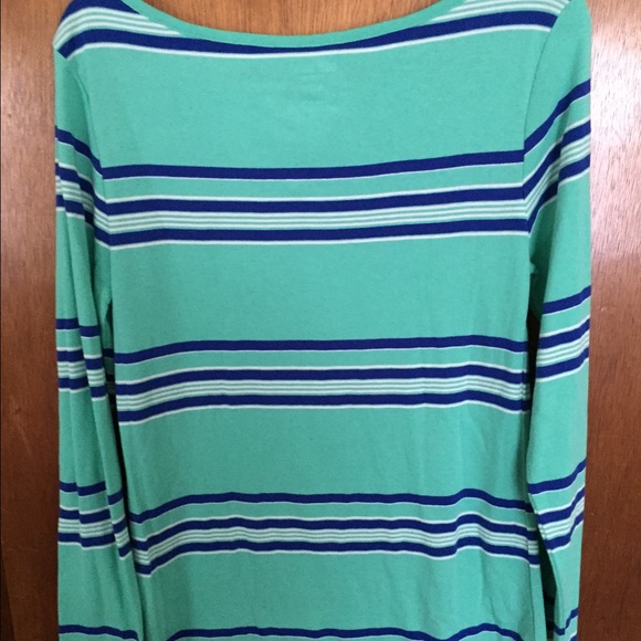 Teal, blue, and white long sleeved Old Navy XL top - Picture 3 of 3