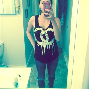 L'UNA bleeding cutout top