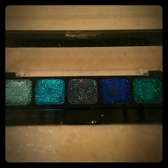 NYX glitter cream pallet