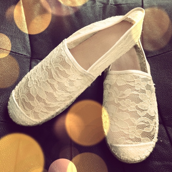 ‼️REDUCED‼️Lace espadrilles