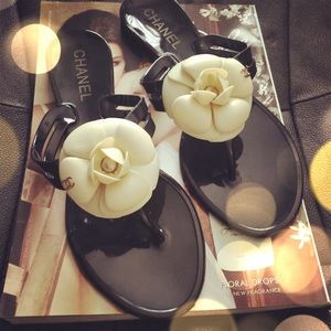 Flip flops
