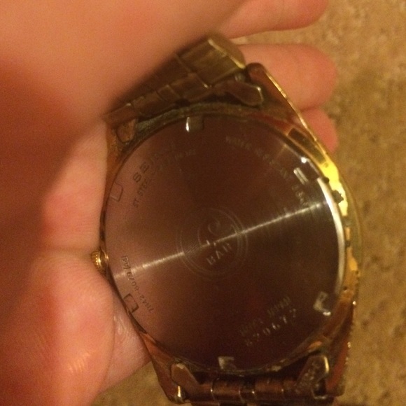 Gold watch - Picture 3 of 4