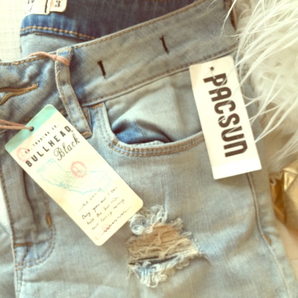 NWT distressed denim Pacsun jeans