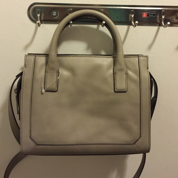 Vince Camuto HEIDI Crossbody Bag - Picture 3 of 4