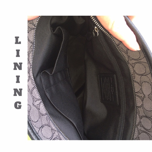 Coach 💄 HOST PICK💄 🚫 Trades - Picture 3 of 4