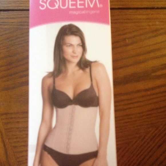Squeem Magic Lingerie Size Small