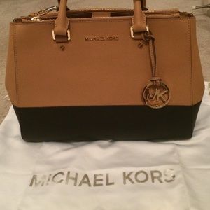 Michael Kors Two Toned Sutton
