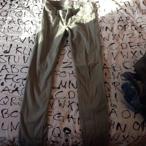 Kaki green Holister jeans 🌲