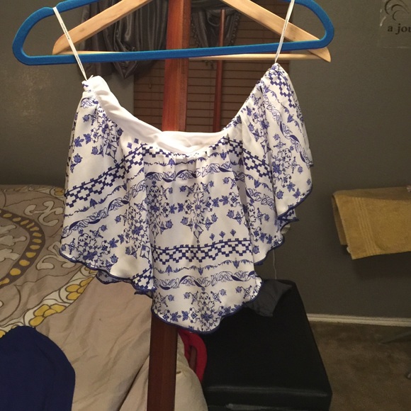 2 piece/ Pants and shirt combo - Picture 3 of 3