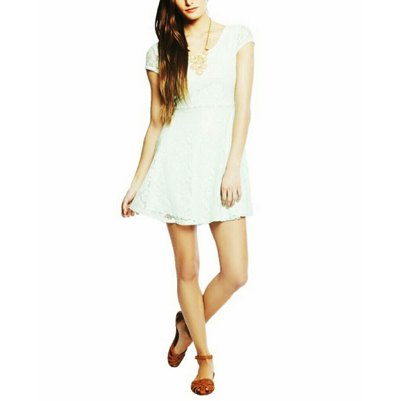 * Sexy Lace Dress * - Picture 3 of 4