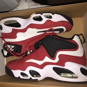 ken griffey jr shoes red