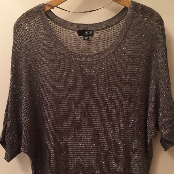 Top - Picture 3 of 3