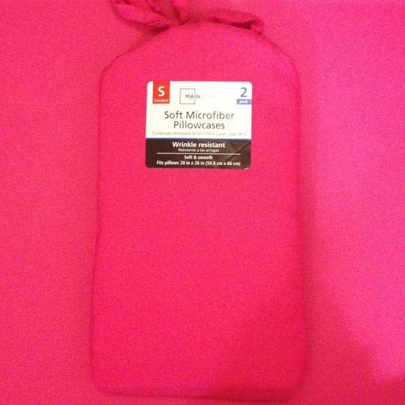 2 Microfiber Standard Pillow Cases