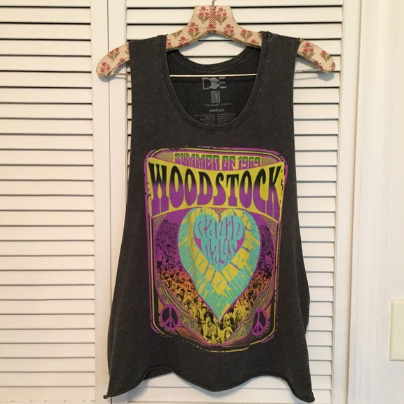 Woodstock muscle tank from UO!