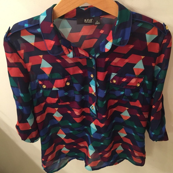 Top - Picture 2 of 3