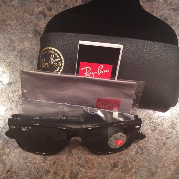 Ray-Ban Accessories - Ray-Ban Black Polarized Shades! 2132. 901/58. 52